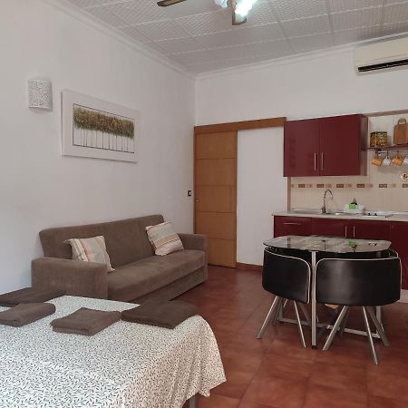 Sunny Holiday Studio Malaga Exterior photo