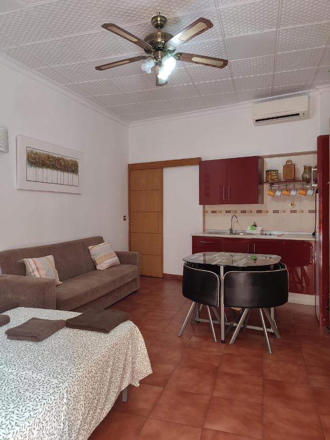 Sunny Holiday Studio Malaga Exterior photo